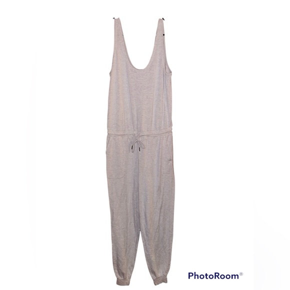 Athleta Balence Jumpsuit Size Medium - Picture 3 of 5